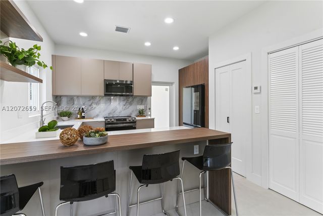 6141 NW 1st Ave, Miami, FL 33127