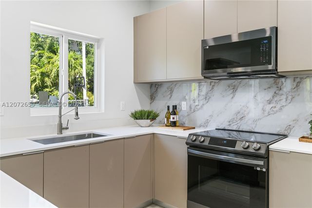 6141 NW 1st Ave, Miami, FL 33127