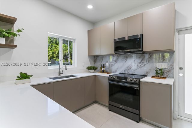 6141 NW 1st Ave, Miami, FL 33127