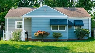 21143 Westwood Road, Fairview Park, OH 44126