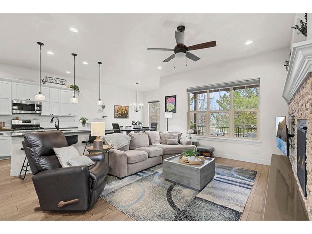 1539 Sandy Ln, Windsor, CO 80550