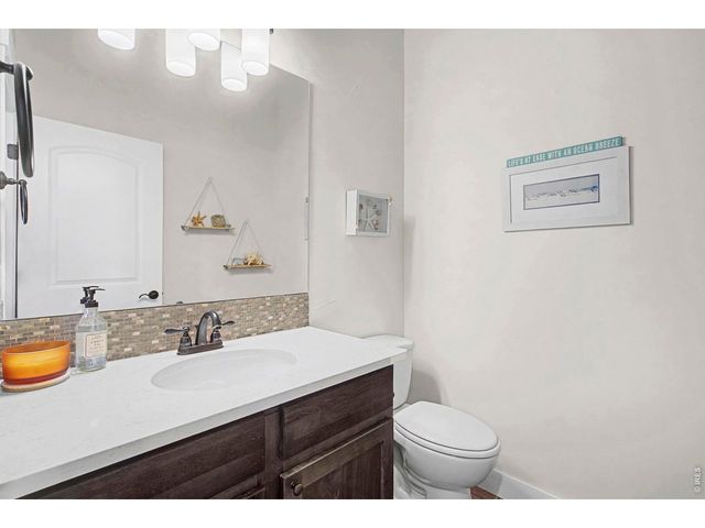 1539 Sandy Ln, Windsor, CO 80550