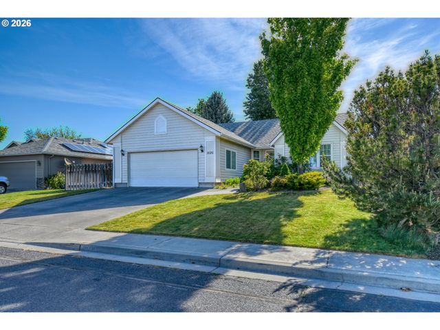 1626 Sw 3RD St, Pendleton, OR 97801