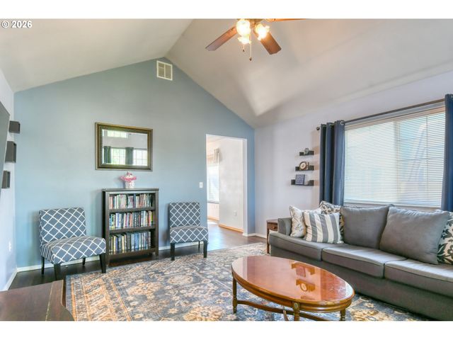 1626 Sw 3RD St, Pendleton, OR 97801