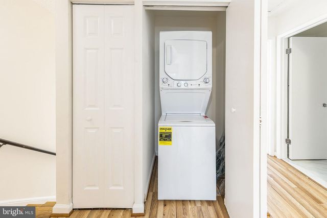 2232 SOUTHGATE SQ, Reston, VA 20191