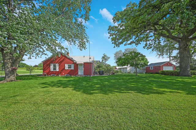 5853 28th Avenue S, Minneapolis, MN 55417