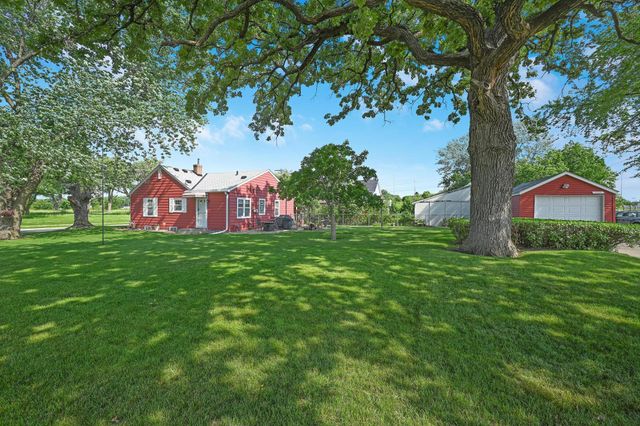 5853 28th Avenue S, Minneapolis, MN 55417