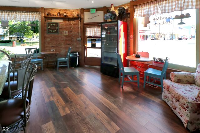 105 W Jackson Street, Mulberry, IN 46058