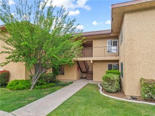 42841 15th St. West 8, Lancaster, CA 93534