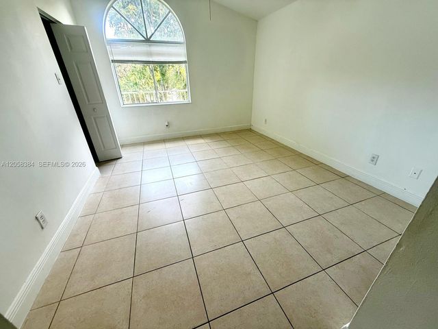 15771 SW 106th Terrace 302, Miami, FL 33196