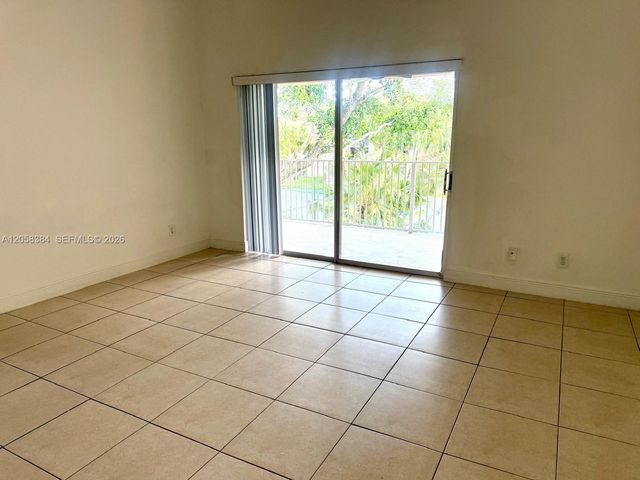 15771 SW 106th Terrace 302, Miami, FL 33196