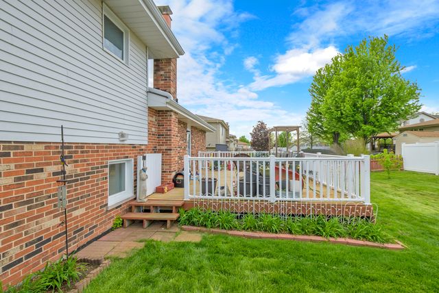 8306 169th Street, Tinley Park, IL 60477