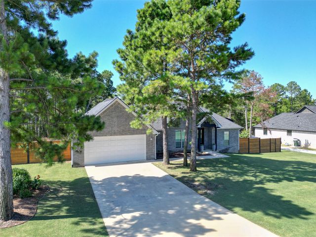 19355 Cedarpark Place, Lindale, TX 75771