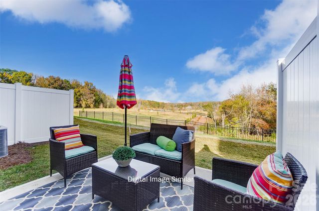 6032 Mallow Crossing Lane, Charlotte, NC 28213