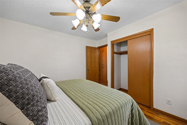 117 E Watrous Avenue, Des Moines, IA 50315