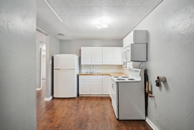1206 E SE 2nd Avenue, Mineral Wells, TX 76067