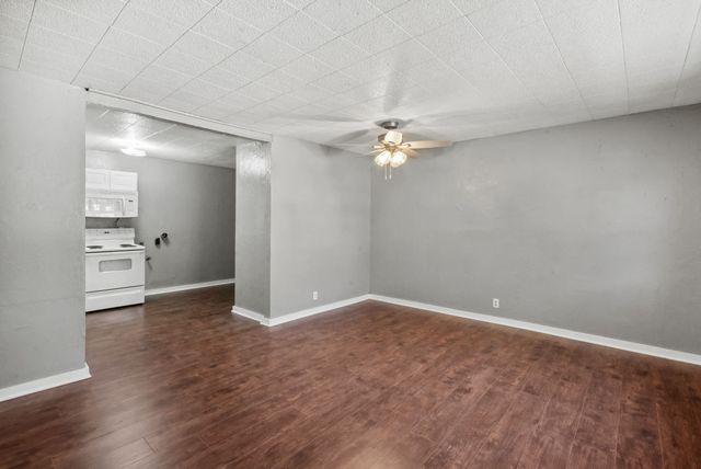 1206 E SE 2nd Avenue, Mineral Wells, TX 76067