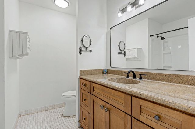 437 SW Natura Avenue F, Deerfield Beach, FL 33441