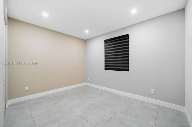 7534 NW 98th Avenue, Doral, FL 33178