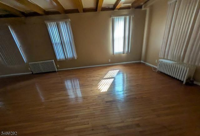 349 Parker St, Newark City, NJ 07104