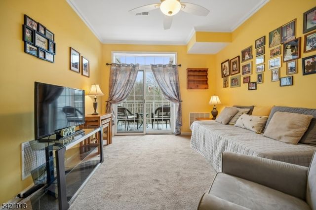 1403 Pointe Gate Dr 1403, Livingston Twp., NJ 07039