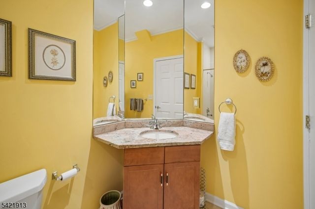 1403 Pointe Gate Dr 1403, Livingston Twp., NJ 07039