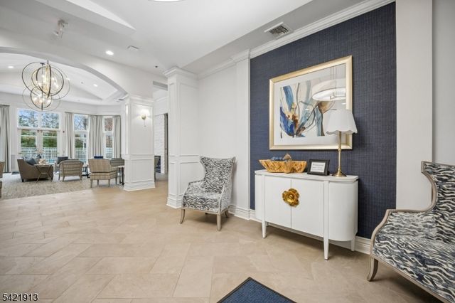 1403 Pointe Gate Dr 1403, Livingston Twp., NJ 07039