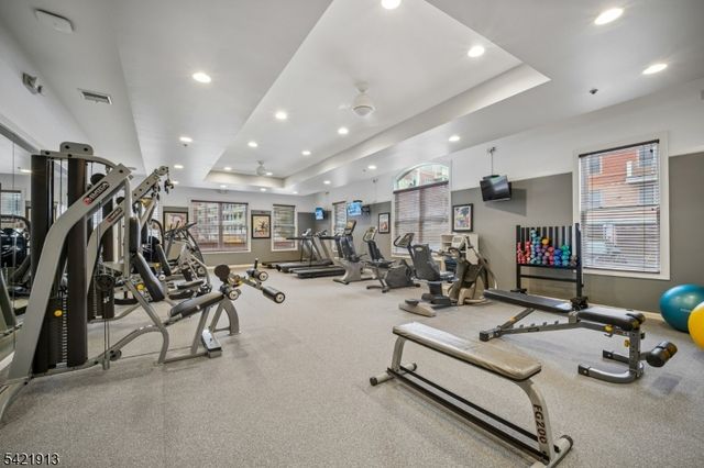1403 Pointe Gate Dr 1403, Livingston Twp., NJ 07039