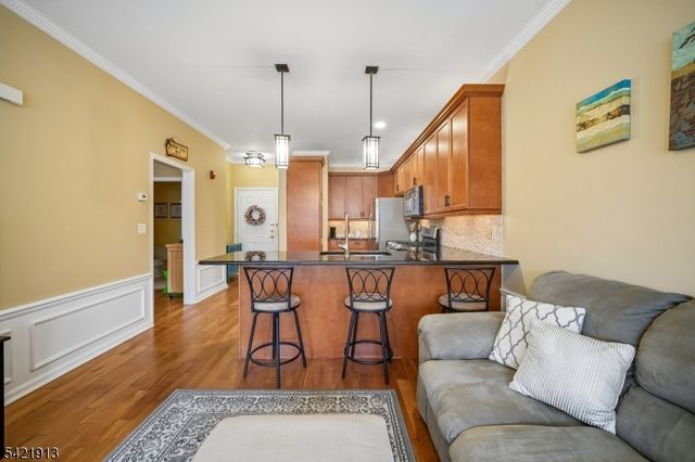 1403 Pointe Gate Dr 1403, Livingston Twp., NJ 07039