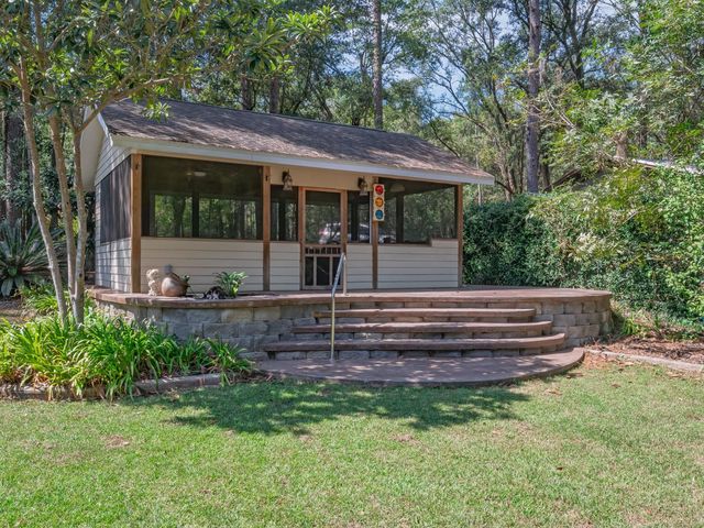 9115 Ravena Road, Tallahassee, FL 32309