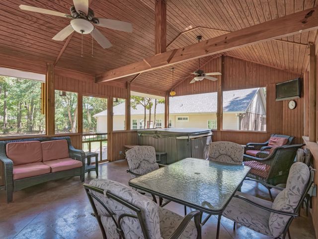 9115 Ravena Road, Tallahassee, FL 32309