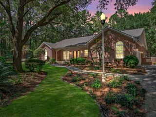 9115 Ravena Road, Tallahassee, FL 32309