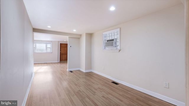 731 CARPENTER ST, Philadelphia, PA 19147