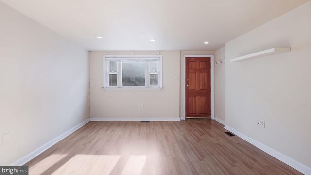 731 CARPENTER ST, Philadelphia, PA 19147