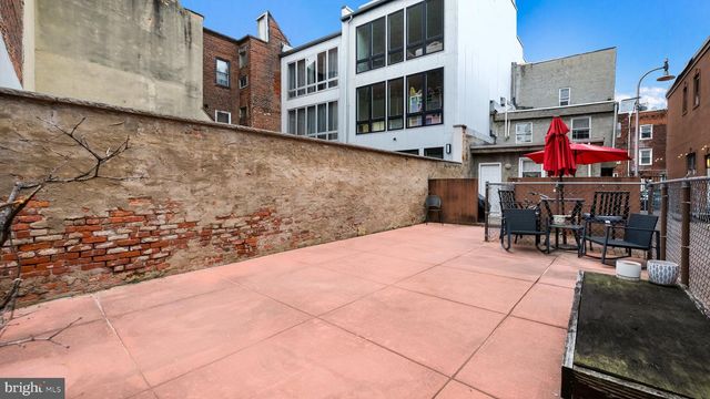 731 CARPENTER ST, Philadelphia, PA 19147