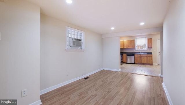 731 CARPENTER ST, Philadelphia, PA 19147