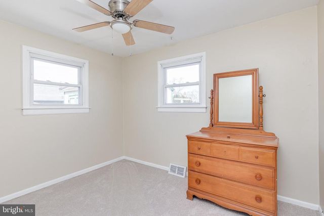 917 RIGG RD, Burlington, NJ 08016