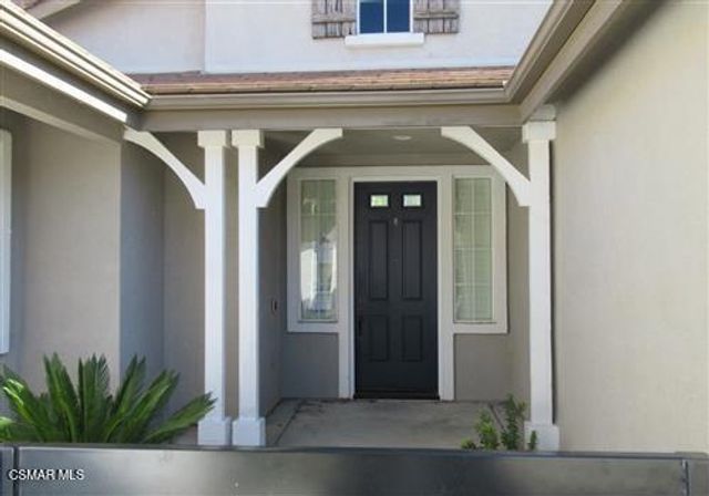 986 Lincoln Court, Simi Valley, CA 93065