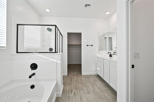 17017 W Molly Lane, Surprise, AZ 85387