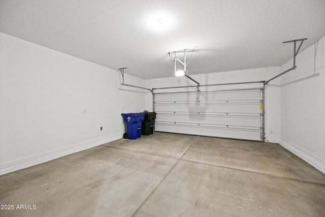 17017 W Molly Lane, Surprise, AZ 85387