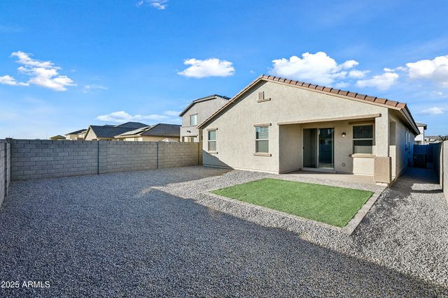 17017 W Molly Lane, Surprise, AZ 85387