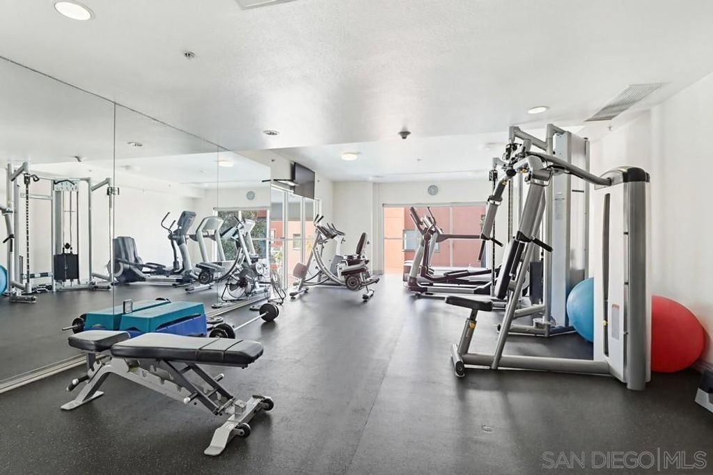 Image 18 of property listing at 1277 Kettner Blvd. 505, San Diego, CA 92101