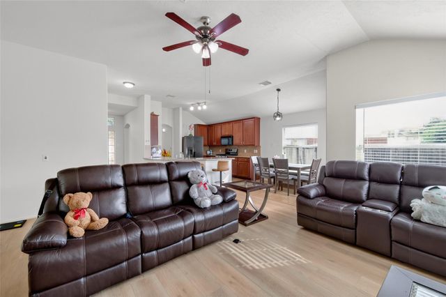 18207 Eton Ridge Court, Richmond, TX 77407