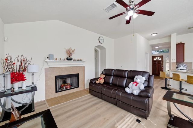 18207 Eton Ridge Court, Richmond, TX 77407