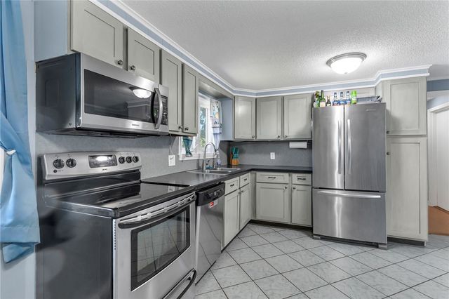 26 Bernard Street, Cranston, RI 02920