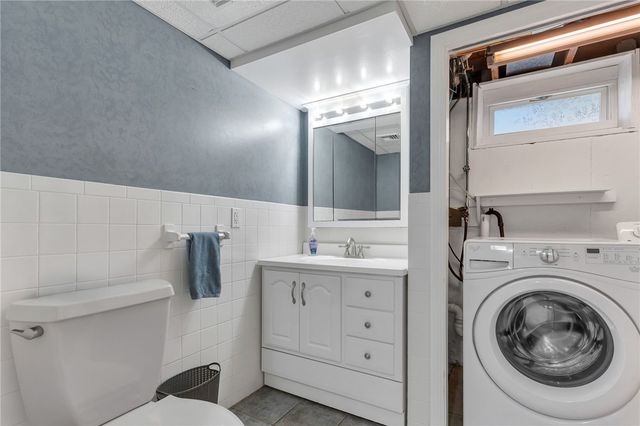 26 Bernard Street, Cranston, RI 02920