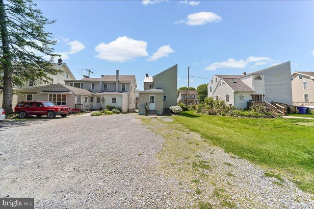 2831 WILLOW STREET PIKE, Willow Street, PA 17584