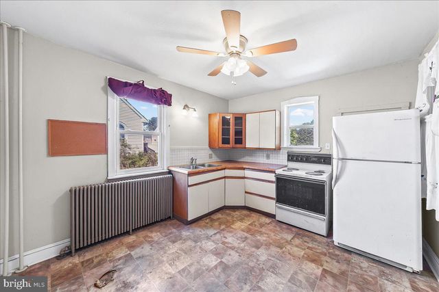 2831 WILLOW STREET PIKE, Willow Street, PA 17584