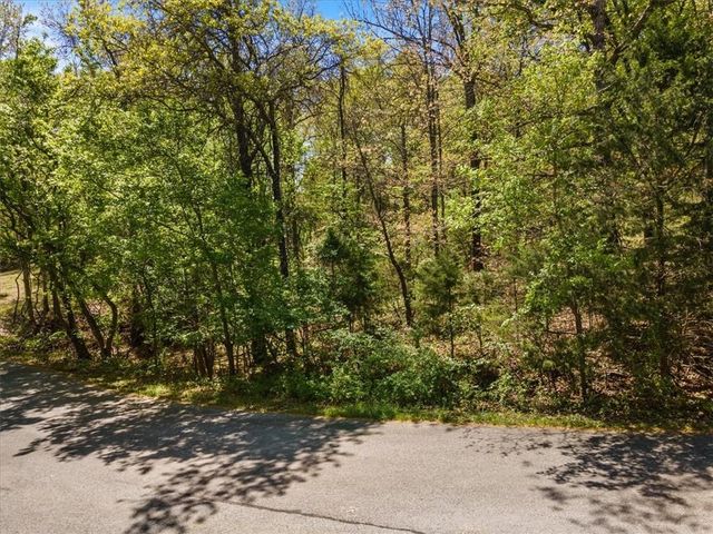 Pikes Peak Road, Rogers, AR 72756