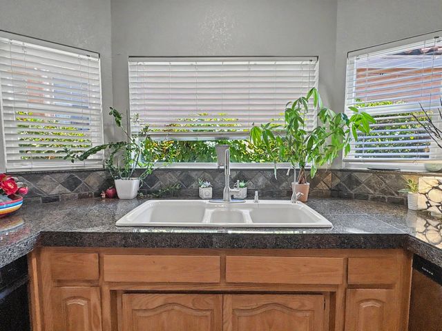 6316 Wilmington NE, Albuquerque, NM 87111